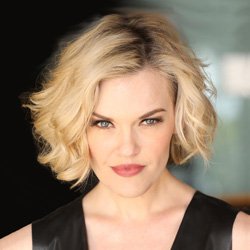 Photograph of voice actress Kari Wahlgren